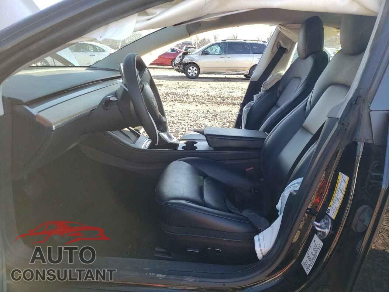 TESLA MODEL 3 2022 - 5YJ3E1EA9NF285649
