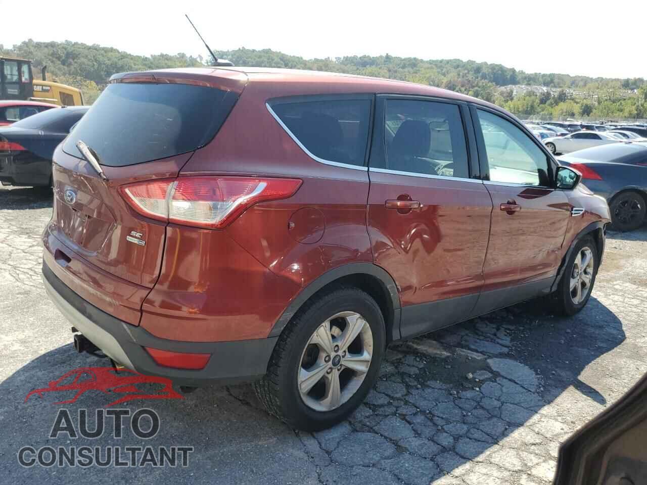 FORD ESCAPE 2015 - 1FMCU9GX1FUC19524