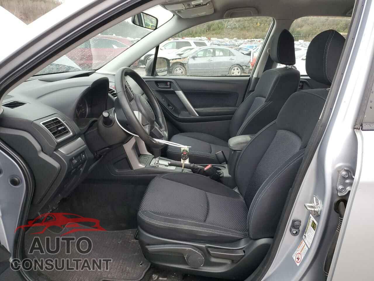 SUBARU FORESTER 2017 - JF2SJABC4HH404548