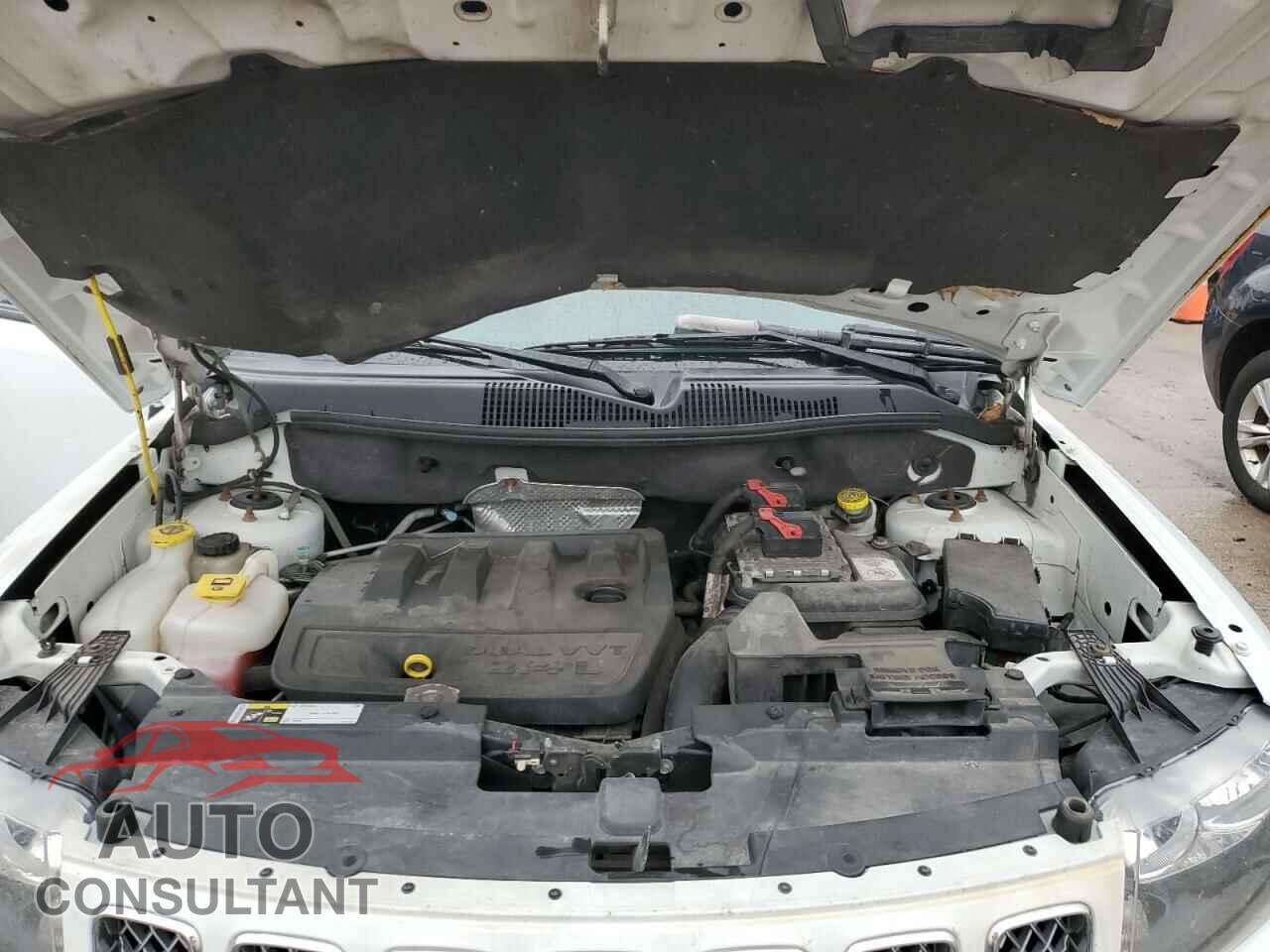 JEEP COMPASS 2014 - 1C4NJCEB1ED764373