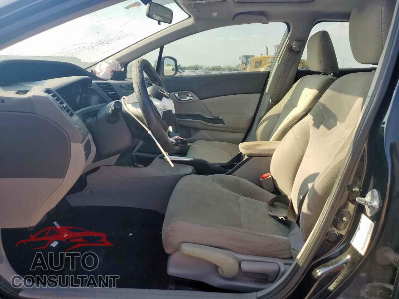HONDA CIVIC 2012 - 2HGFB2F82CH555255
