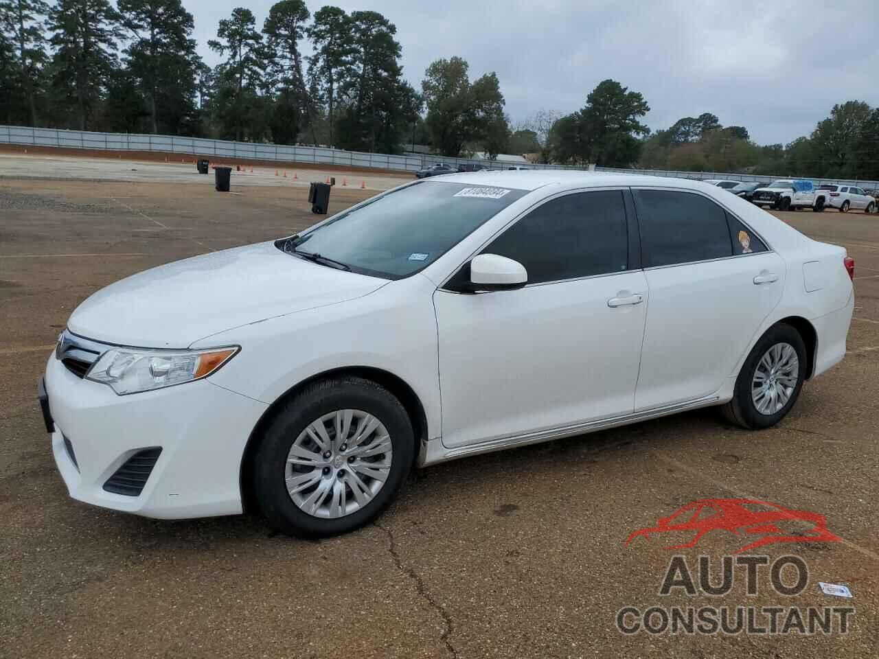 TOYOTA CAMRY 2014 - 4T4BF1FK7ER440742