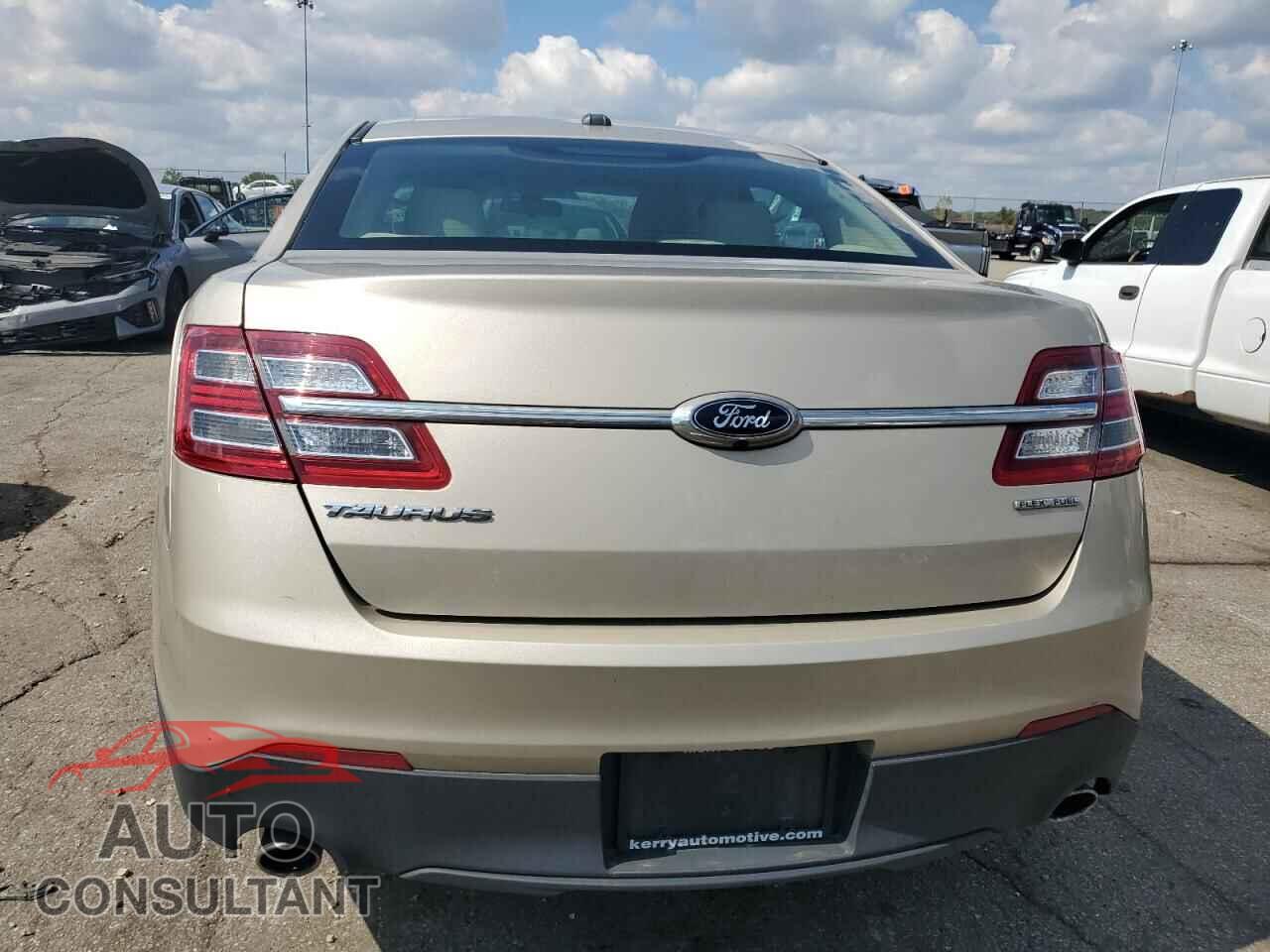 FORD TAURUS 2017 - 1FAHP2D80HG139967