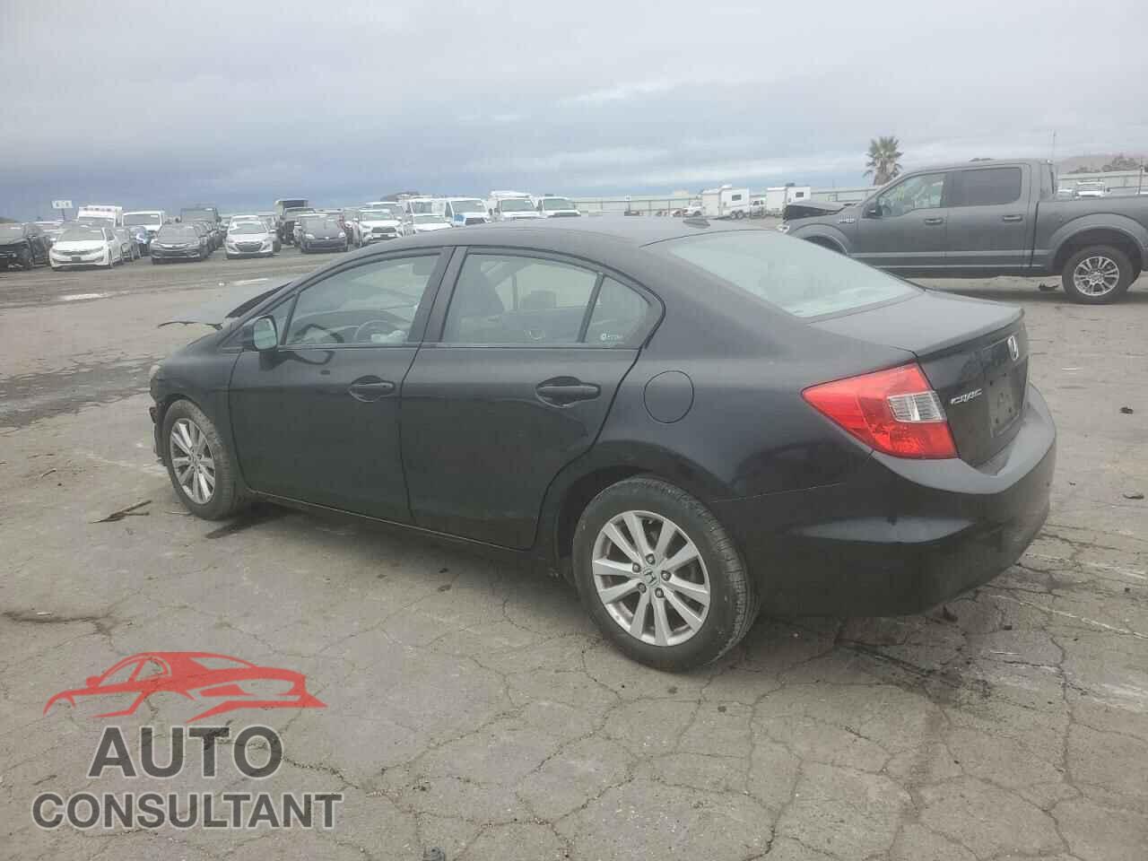 HONDA CIVIC 2012 - 2HGFB2F94CH565729