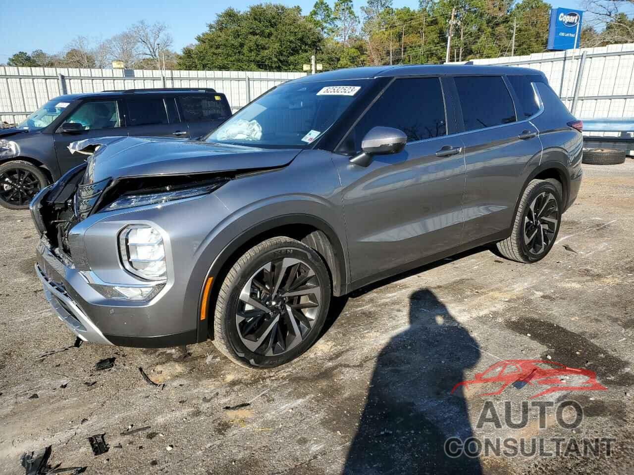 MITSUBISHI OUTLANDER 2023 - JA4J3UA88PZ027311