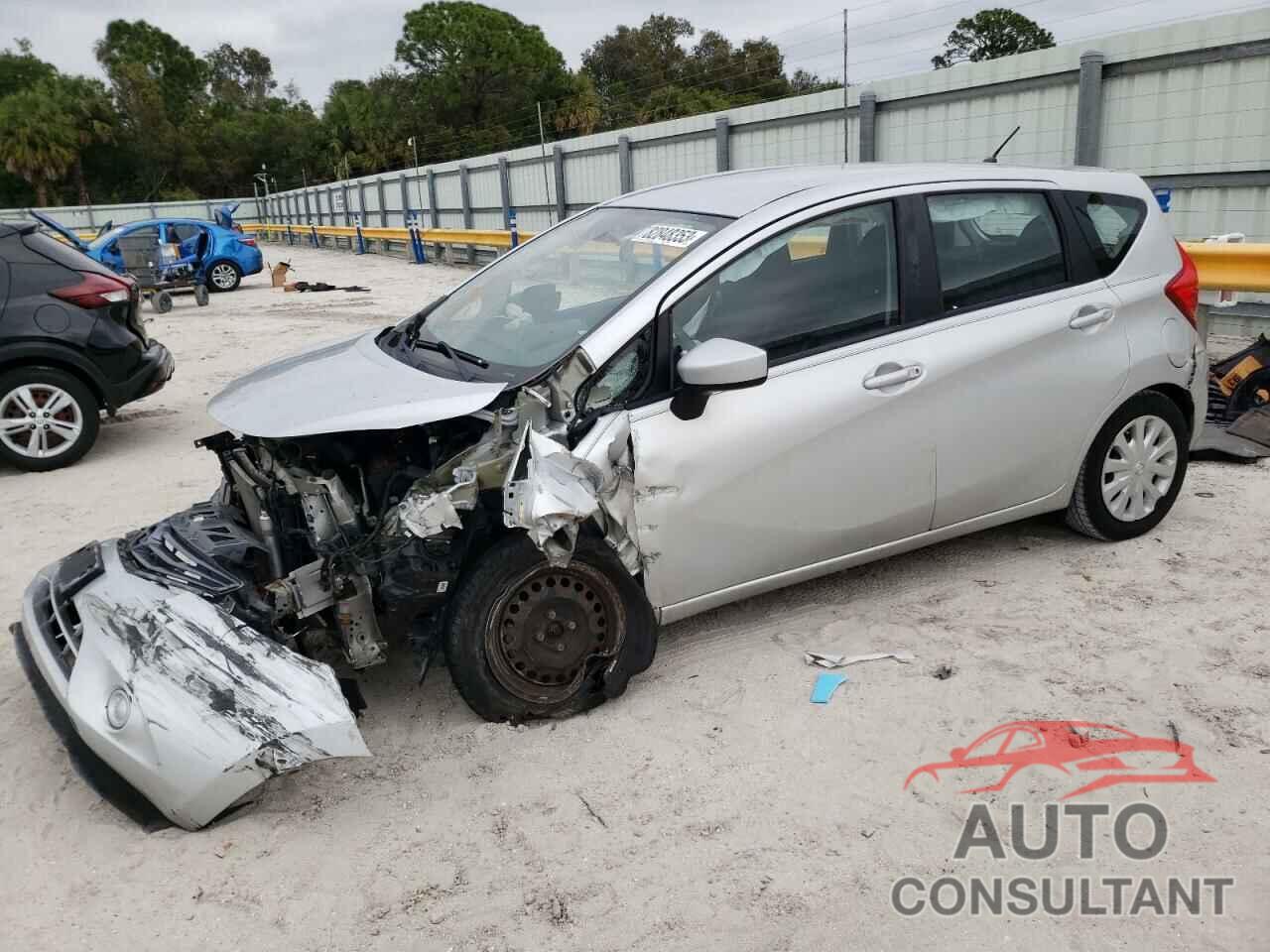 NISSAN VERSA 2015 - 3N1CE2CP3FL435080