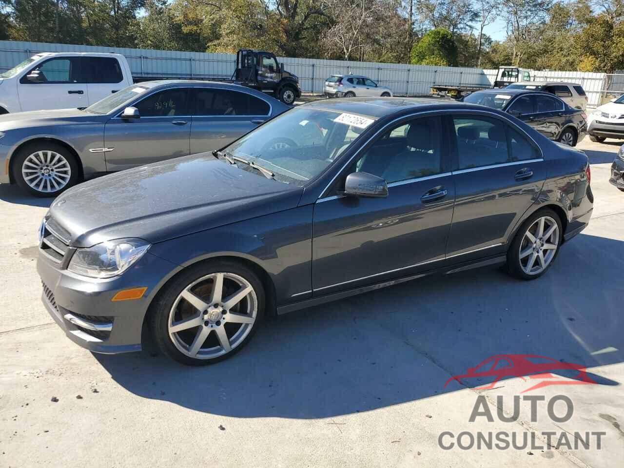 MERCEDES-BENZ C-CLASS 2014 - WDDGF4HB9EA959849