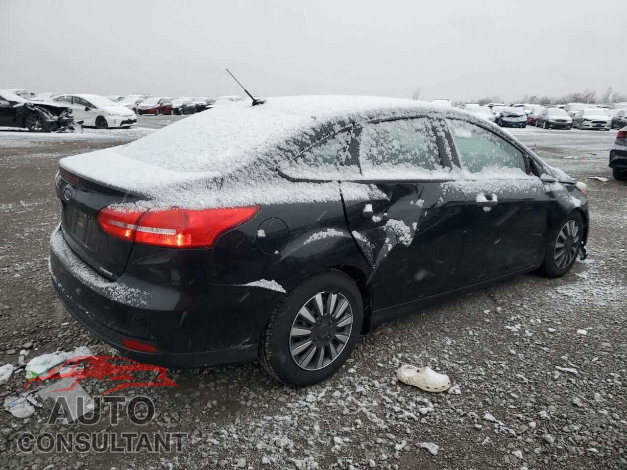 FORD FOCUS 2015 - 1FADP3E26FL365644