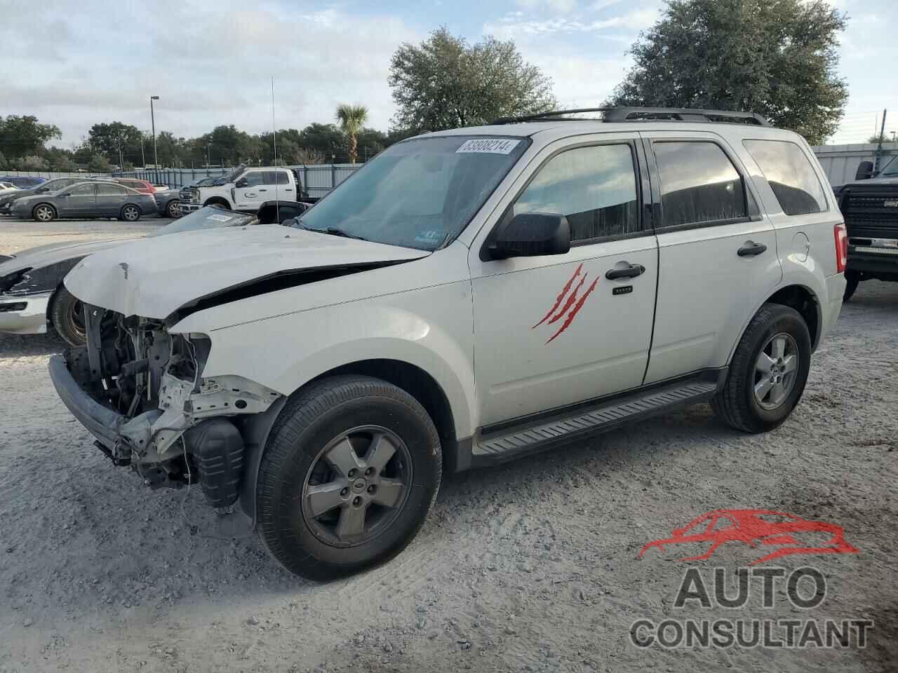FORD ESCAPE 2009 - 1FMCU03759KB29939