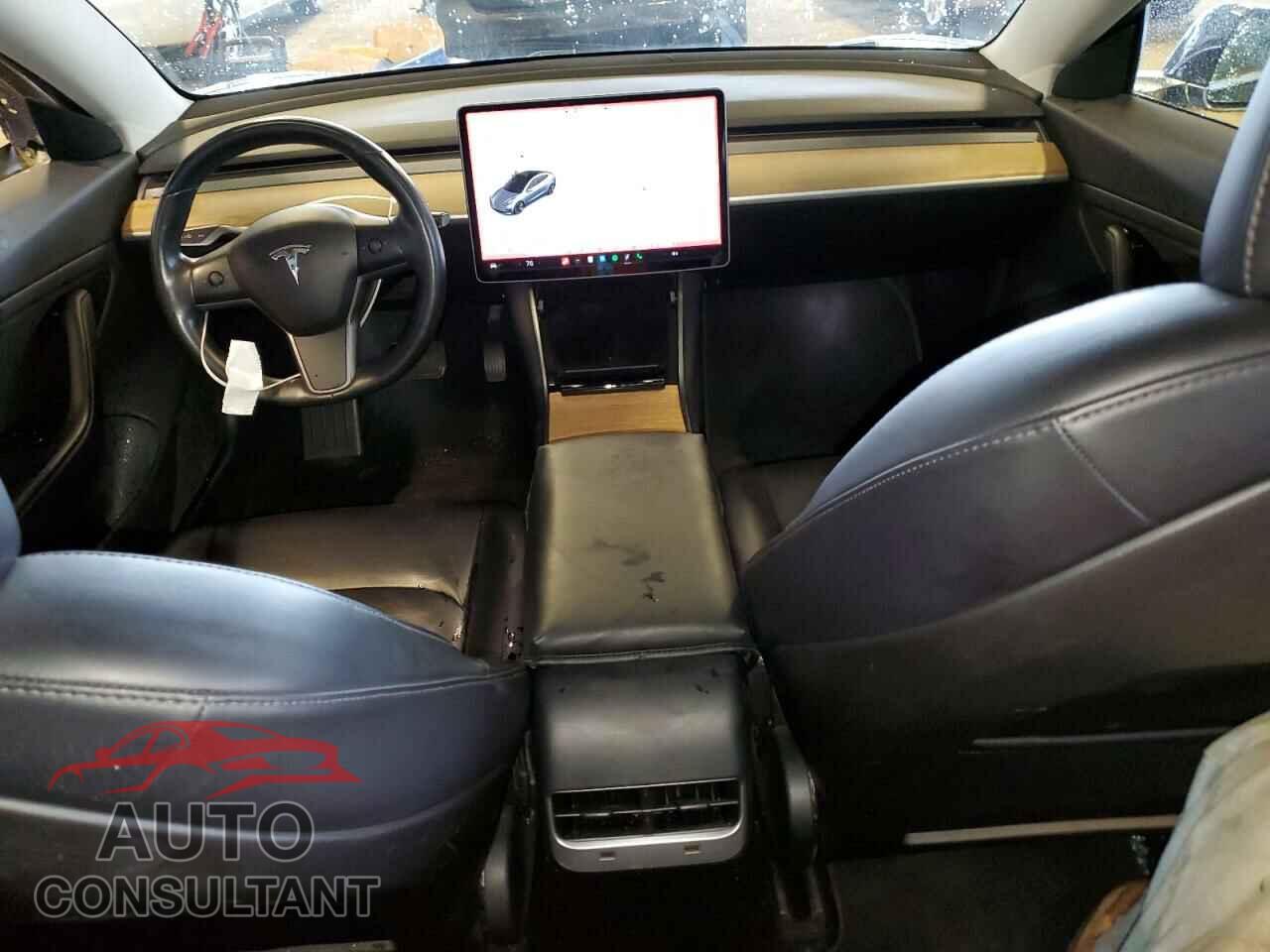 TESLA MODEL 3 2018 - 5YJ3E1EA9JF002855