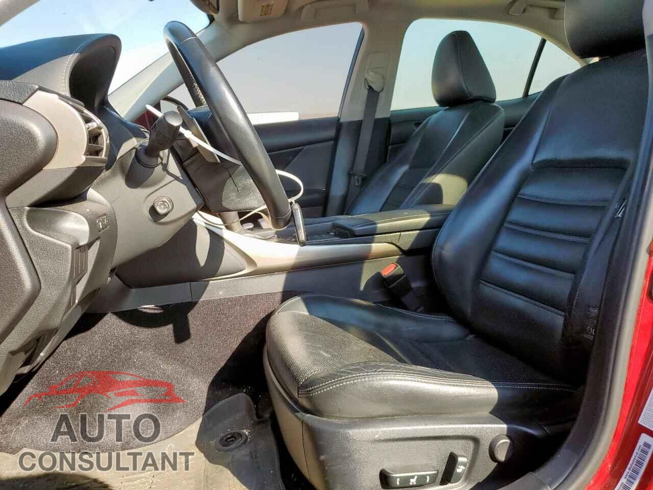 LEXUS IS 2014 - JTHCF1D20E5001655