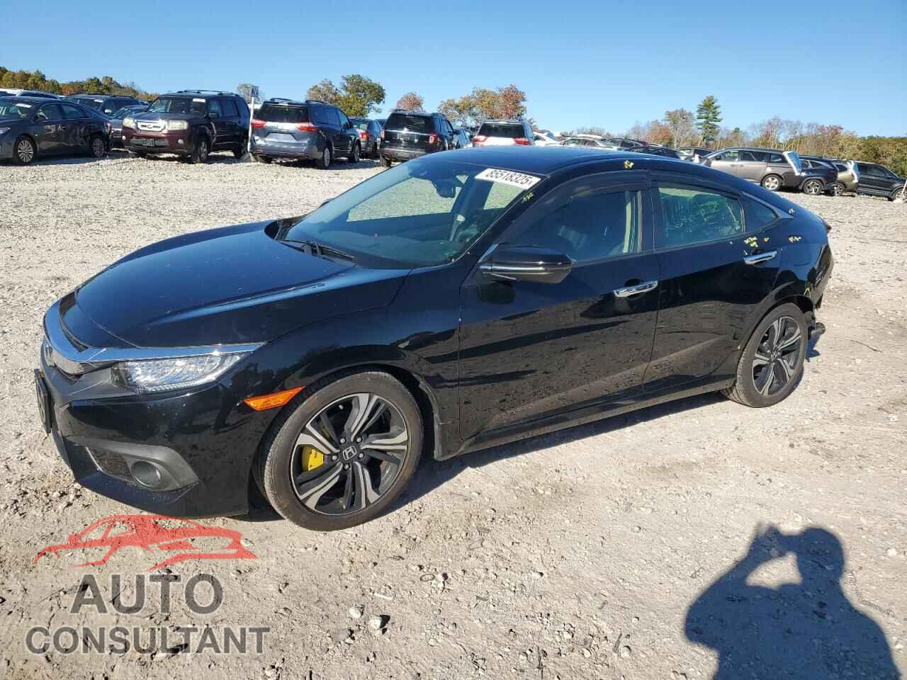 HONDA CIVIC 2018 - JHMFC1F93JX042098