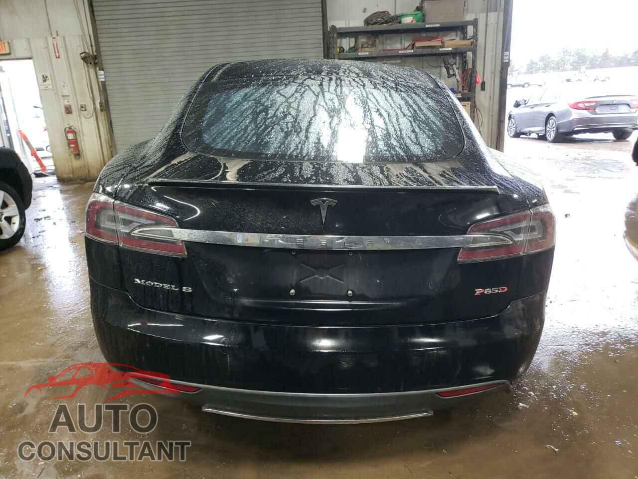 TESLA MODEL S 2015 - 5YJSA4H49FF083636