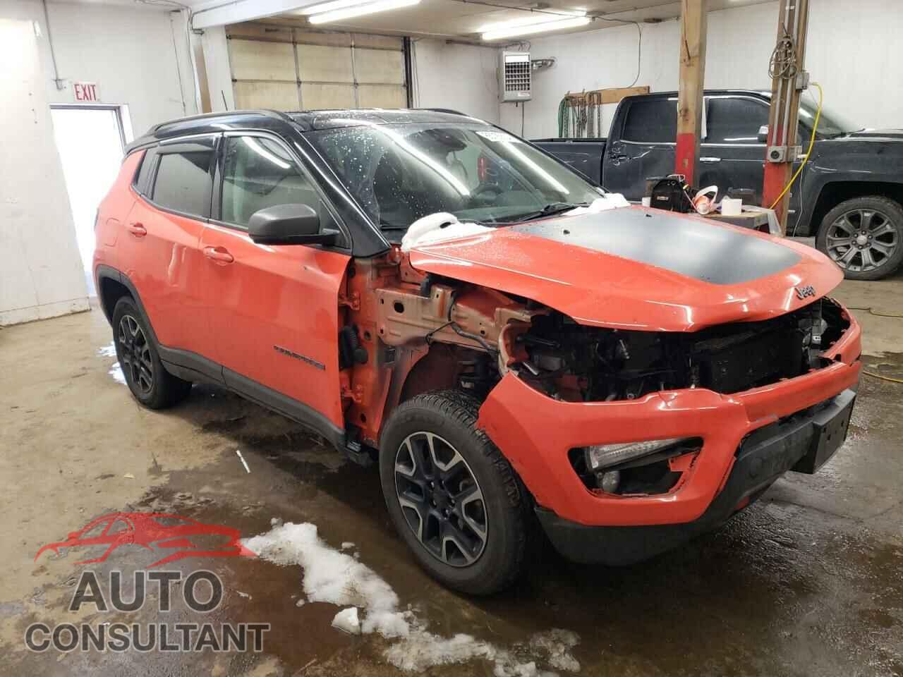 JEEP COMPASS 2019 - 3C4NJDDB8KT602009