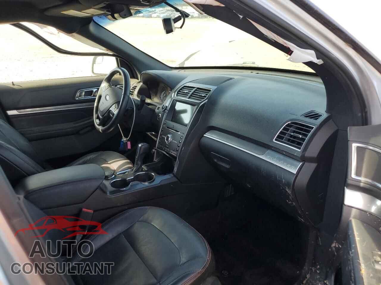 FORD EXPLORER 2018 - 1FM5K8GT5JGB76187
