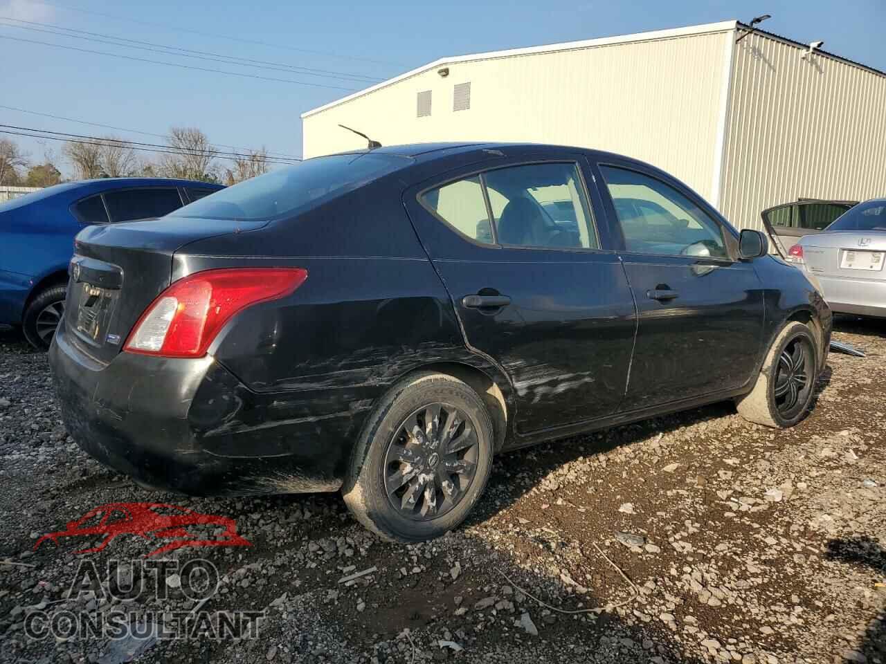 NISSAN VERSA 2013 - 3N1CN7AP2DL878382
