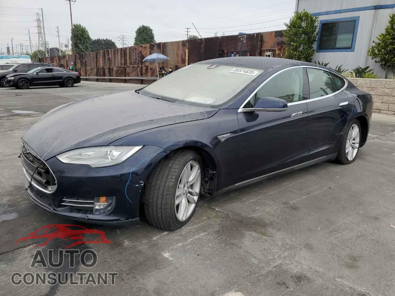 TESLA MODEL S 2014 - 5YJSA1H1XEFP66819