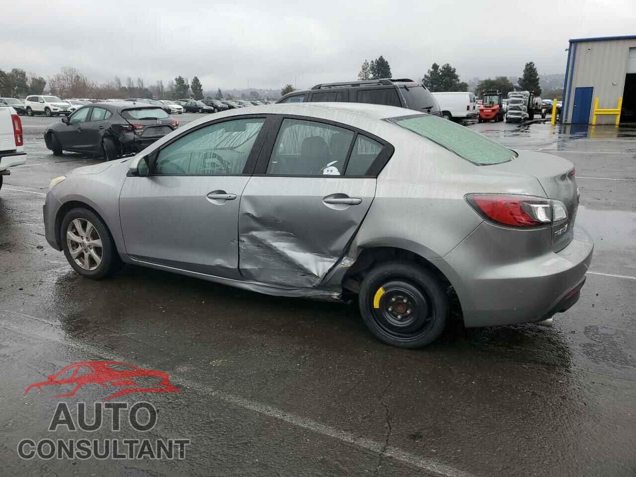MAZDA 3 2011 - JM1BL1VG9B1428657