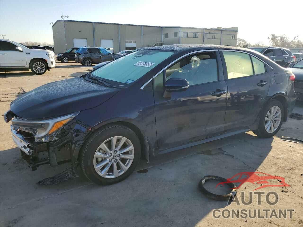TOYOTA COROLLA 2024 - JTDBCMFEXRJ028955