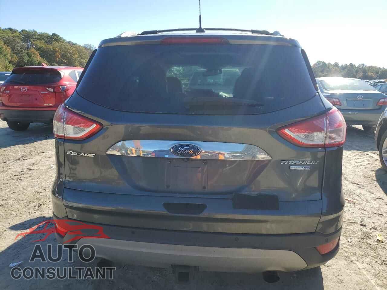 FORD ESCAPE 2016 - 1FMCU9J95GUC36449