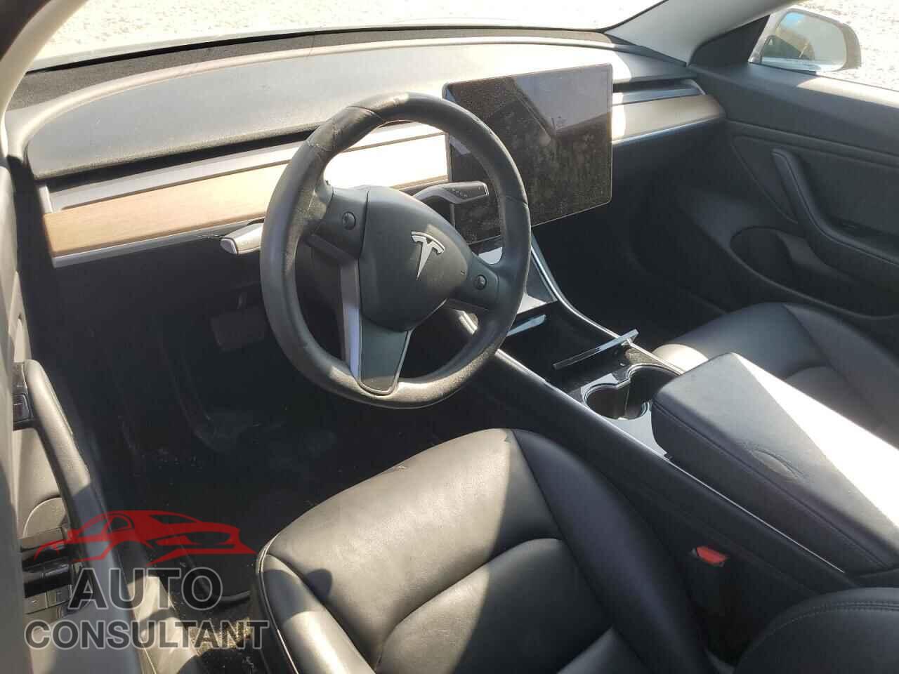 TESLA MODEL 3 2020 - 5YJ3E1EB4LF635307