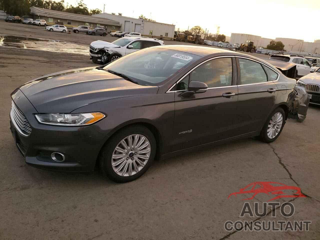 FORD FUSION 2015 - 3FA6P0LU1FR151352