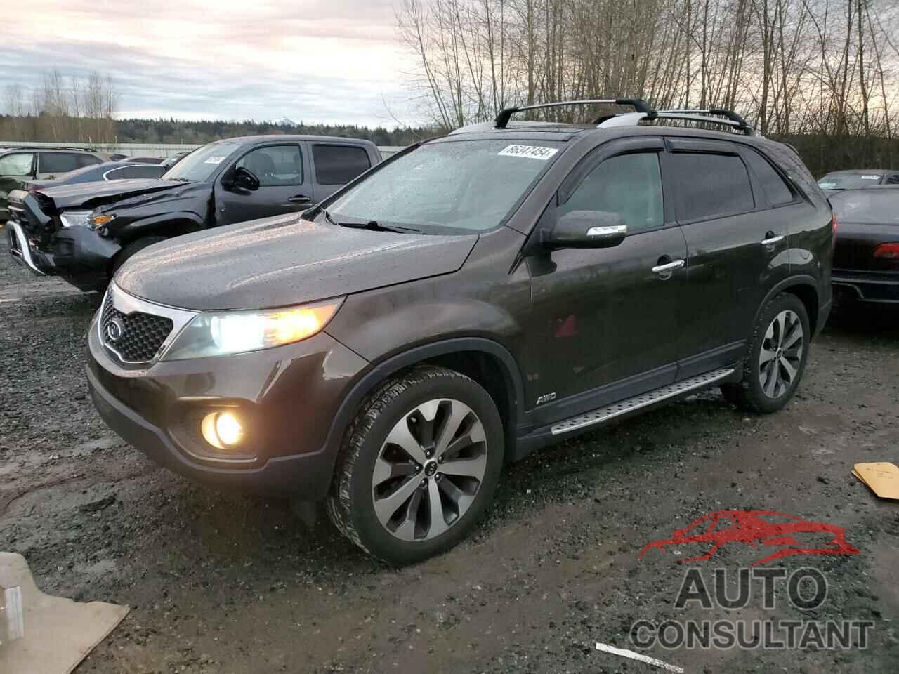 KIA SORENTO 2012 - 5XYKUDA21CG197330