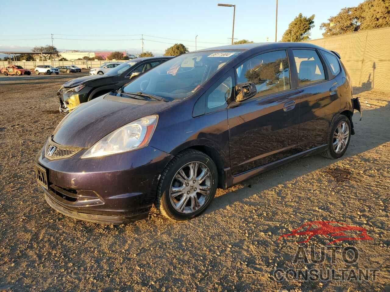 HONDA FIT 2010 - JHMGE8H45AC021043