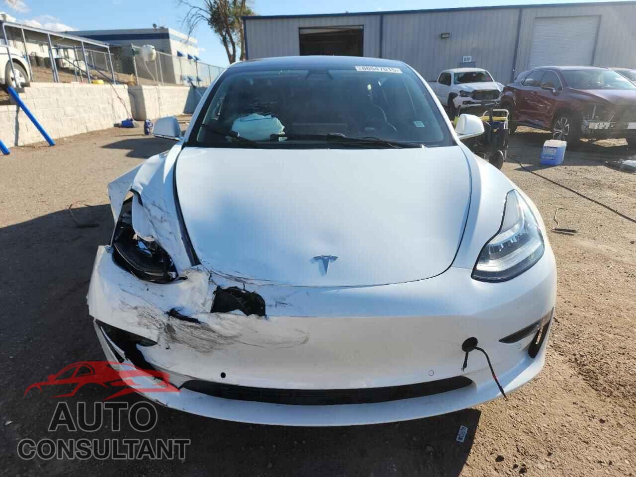 TESLA MODEL 3 2018 - 5YJ3E1EB2JF092214