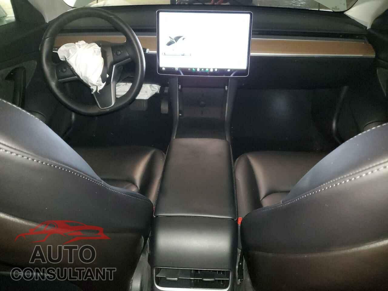 TESLA MODEL 3 2020 - 5YJ3E1EB8LF621393