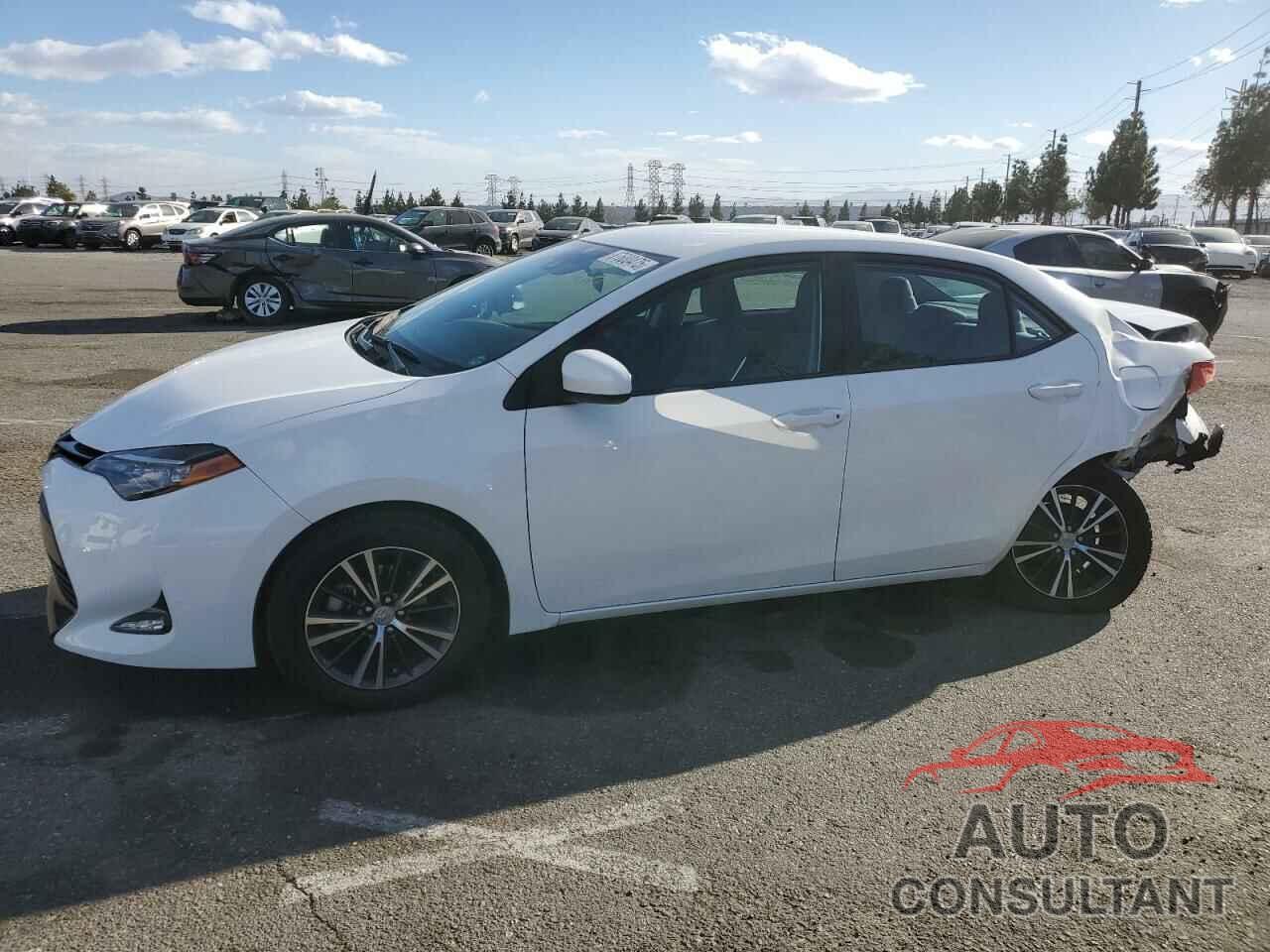 TOYOTA COROLLA 2017 - 5YFBURHE8HP618220