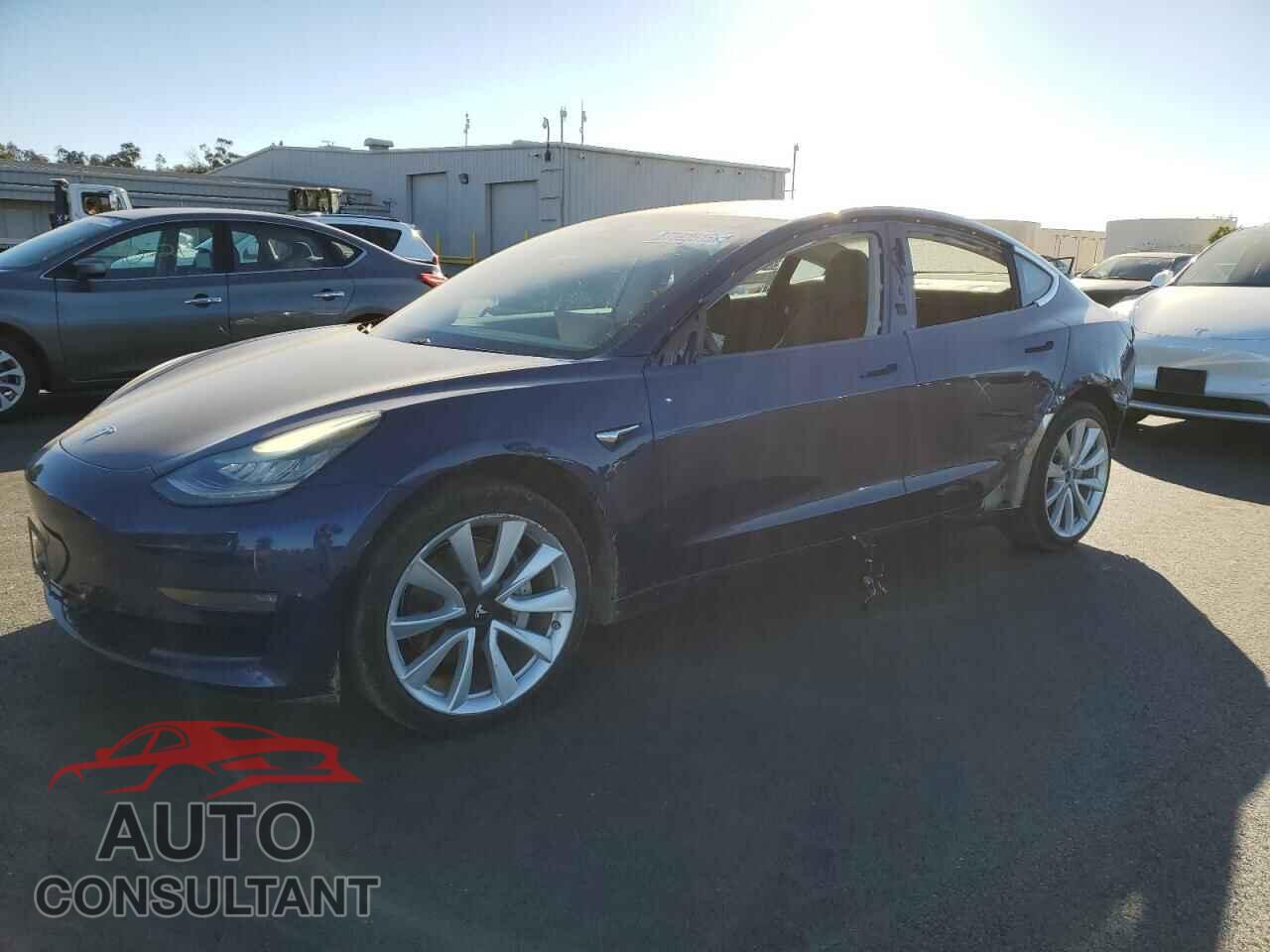 TESLA MODEL 3 2018 - 5YJ3E1EA5JF164515