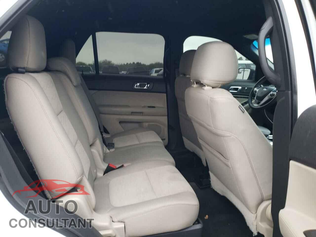 FORD EXPLORER 2015 - 1FM5K7B80FGC62592