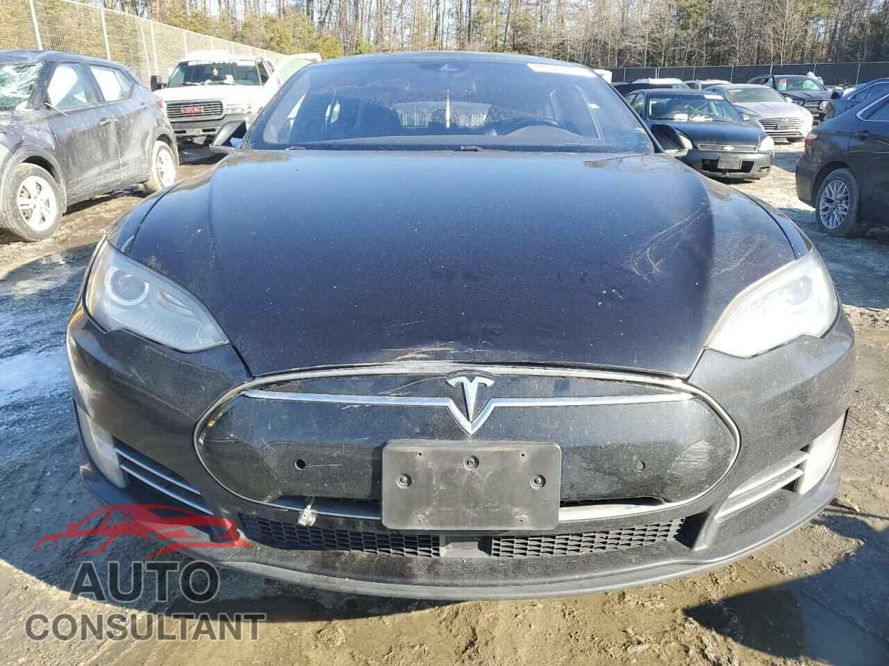 TESLA MODEL S 2015 - 5YJSA1V29FF099319