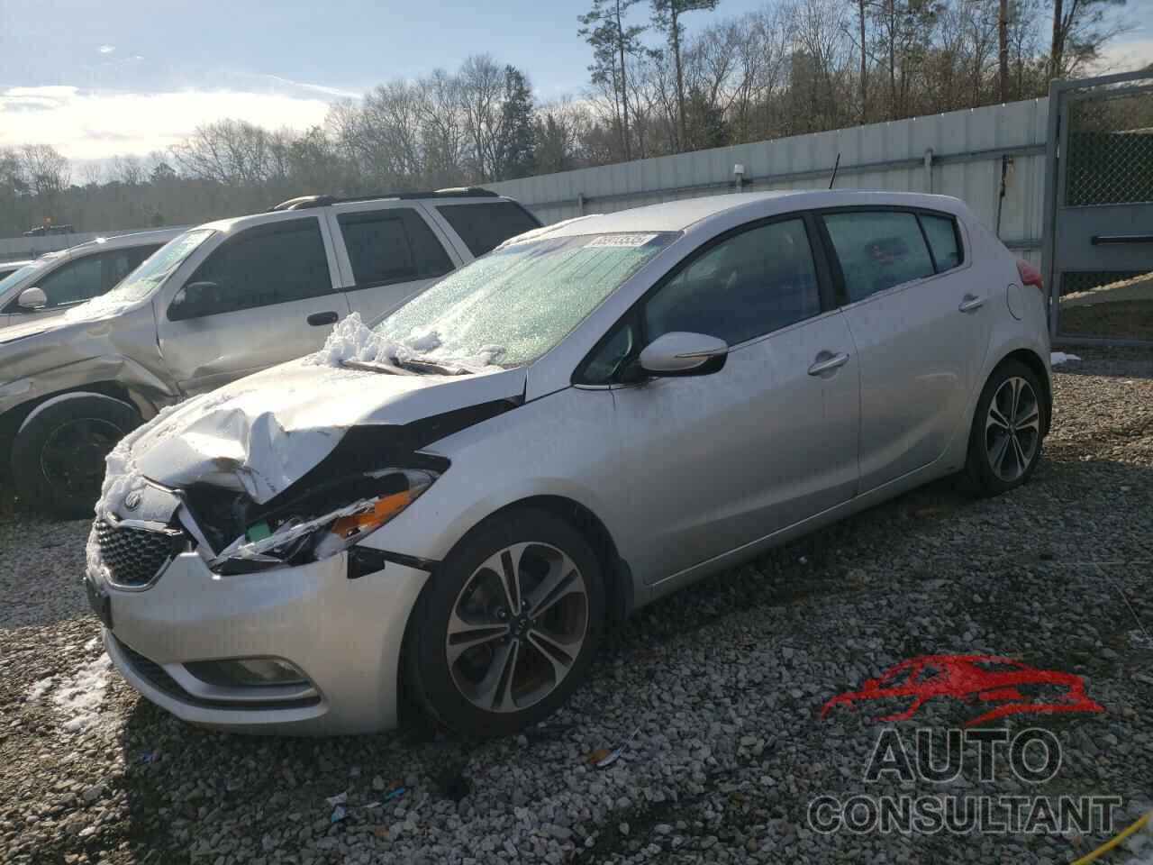 KIA FORTE 2016 - KNAFX5A82G5525921