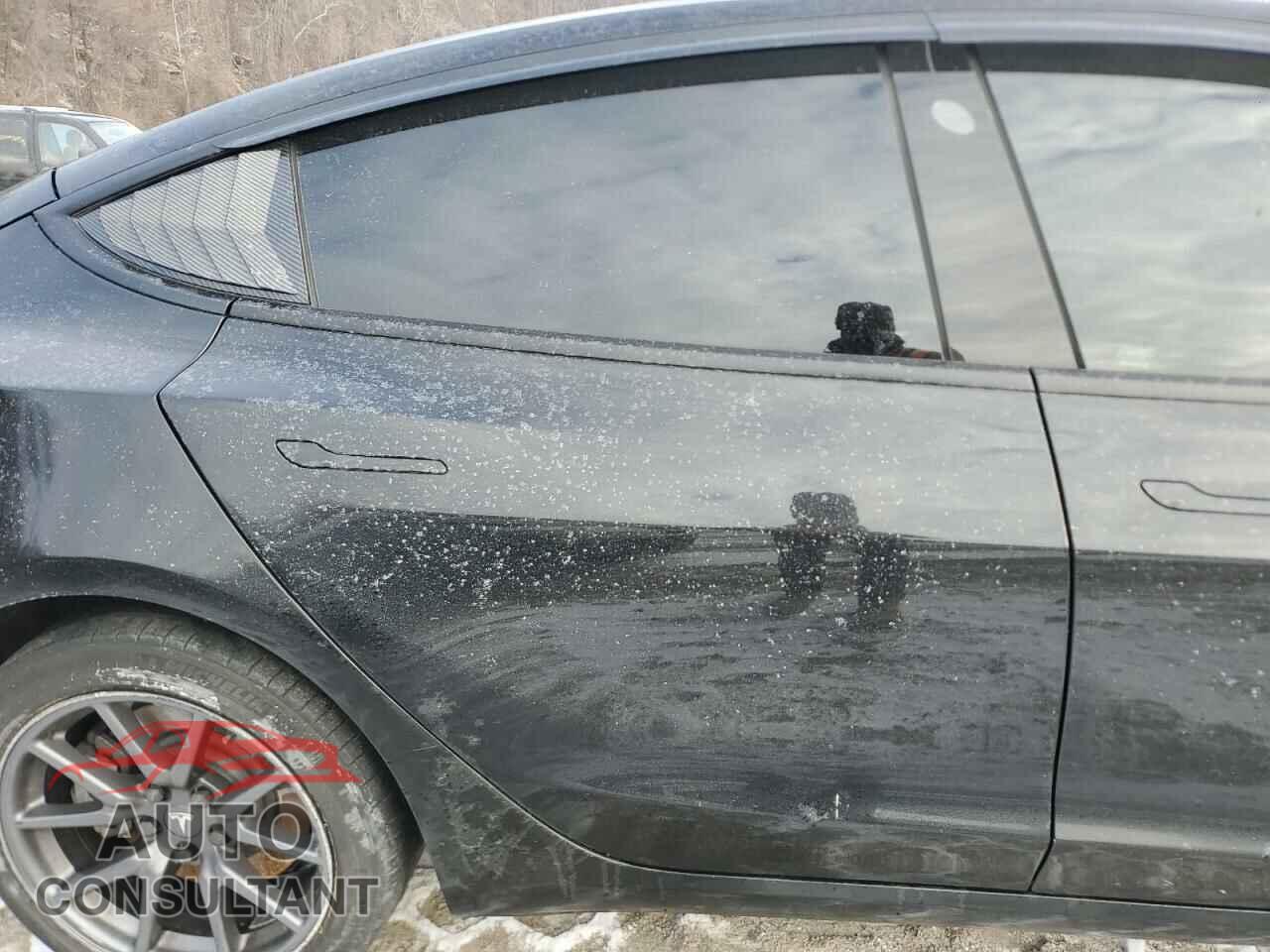 TESLA MODEL 3 2023 - 5YJ3E1EA7PF452559