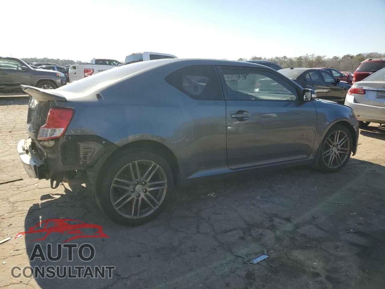 TOYOTA SCION 2011 - JTKJF5C76B3015203
