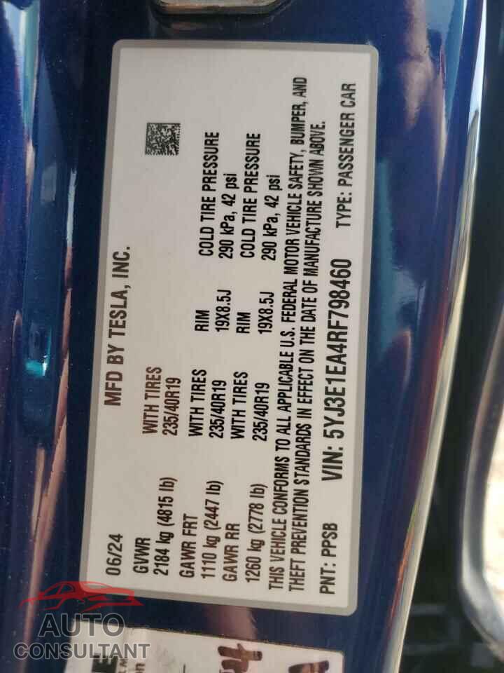 TESLA MODEL 3 2024 - 5YJ3E1EA4RF798460