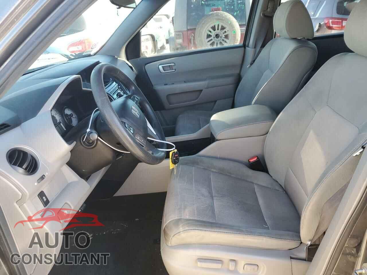 HONDA PILOT 2012 - 5FNYF4H46CB071984