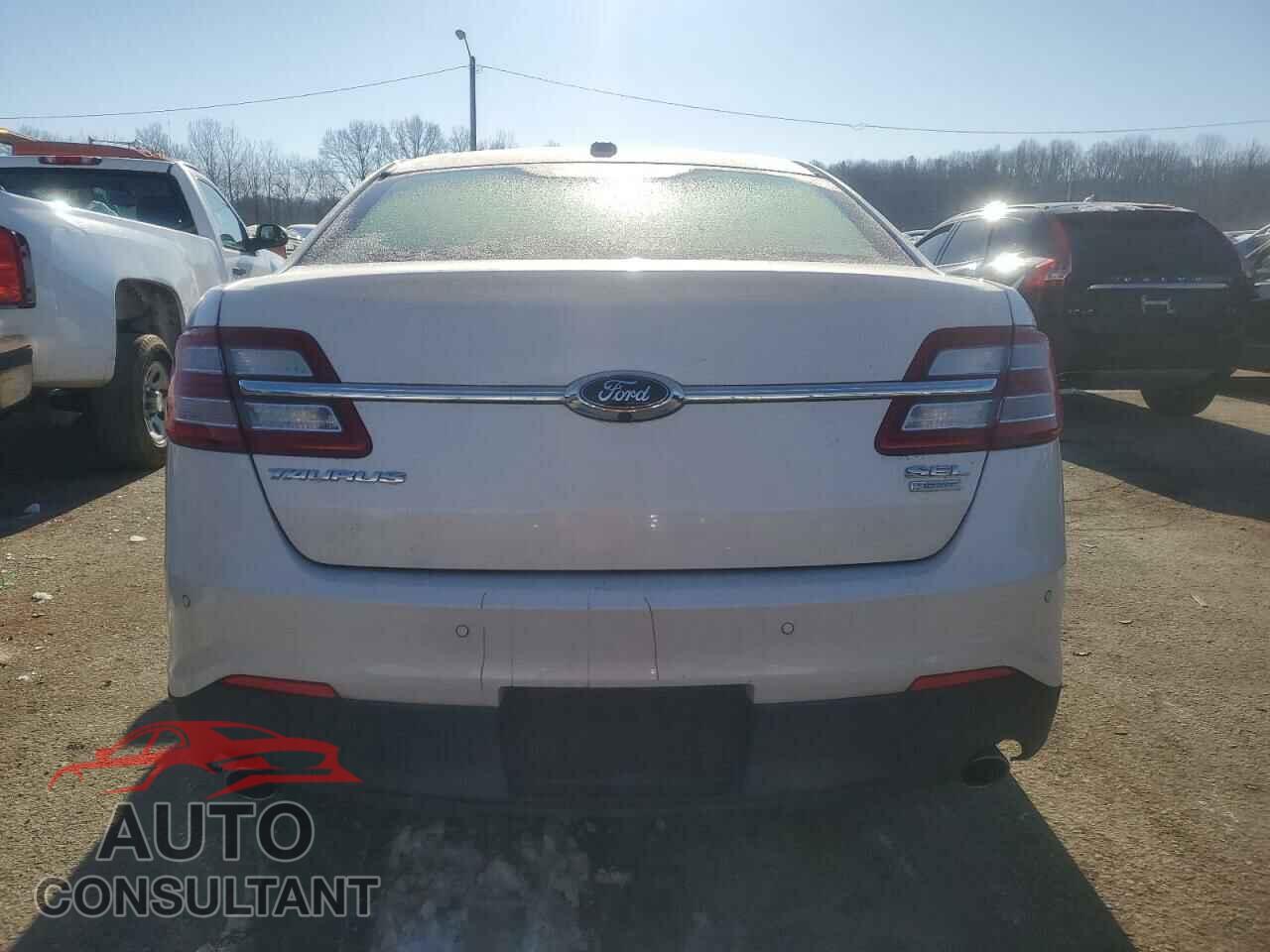 FORD TAURUS 2016 - 1FAHP2E95GG119915