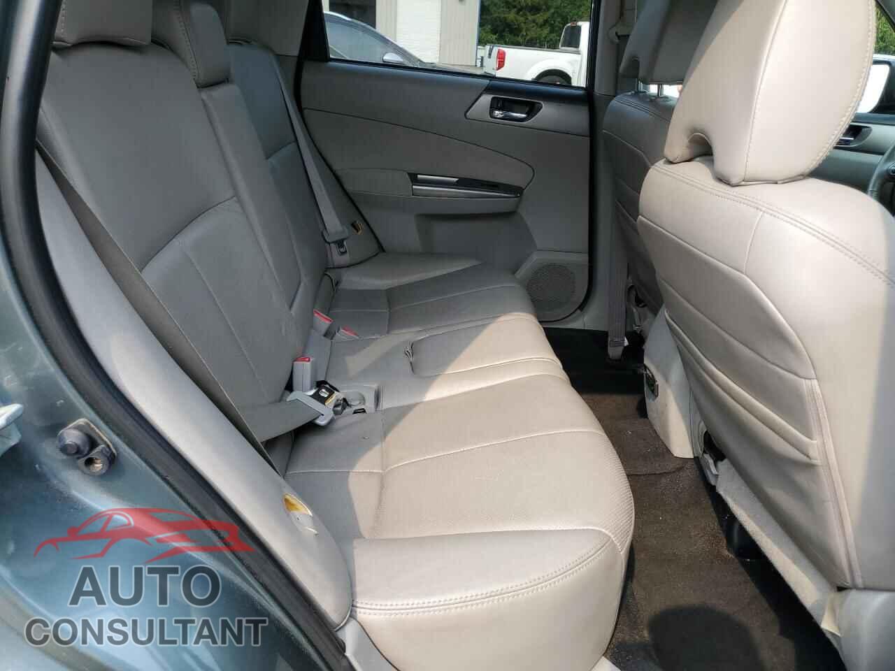 SUBARU FORESTER 2011 - JF2SHAEC7BH773127