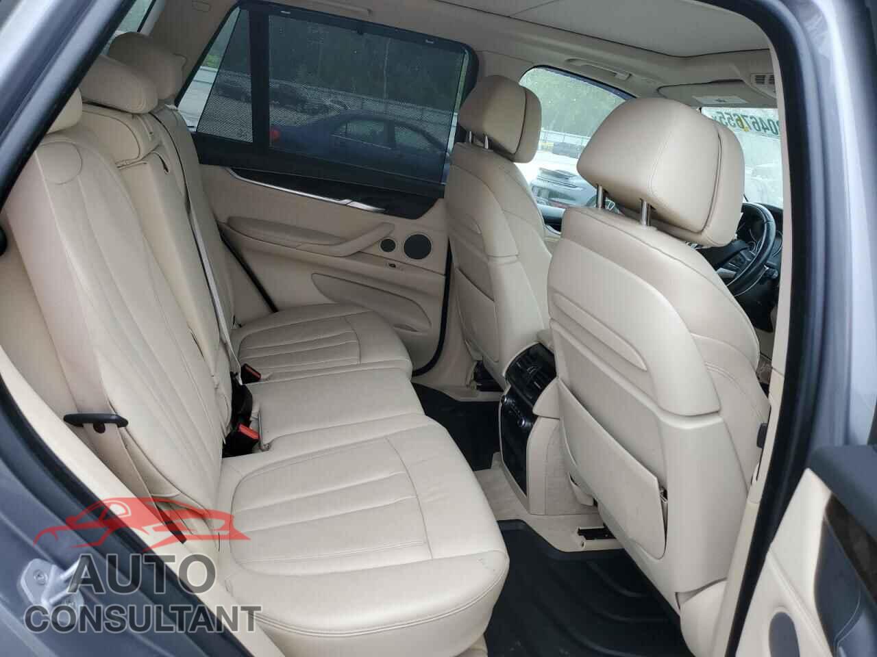 BMW X5 2014 - 5UXKR0C57E0H25769