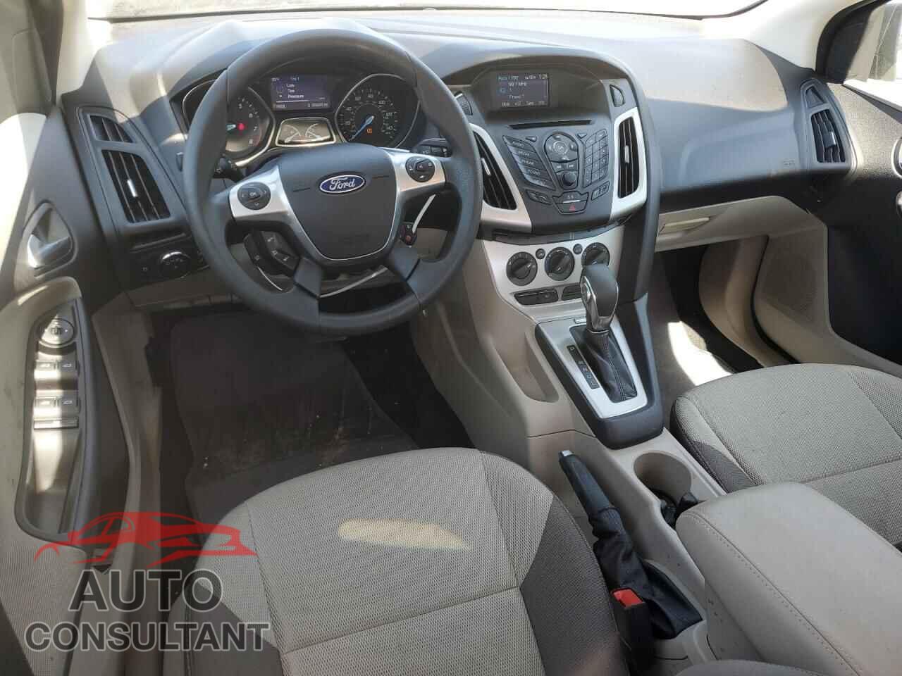 FORD FOCUS 2014 - 1FADP3F24EL202777