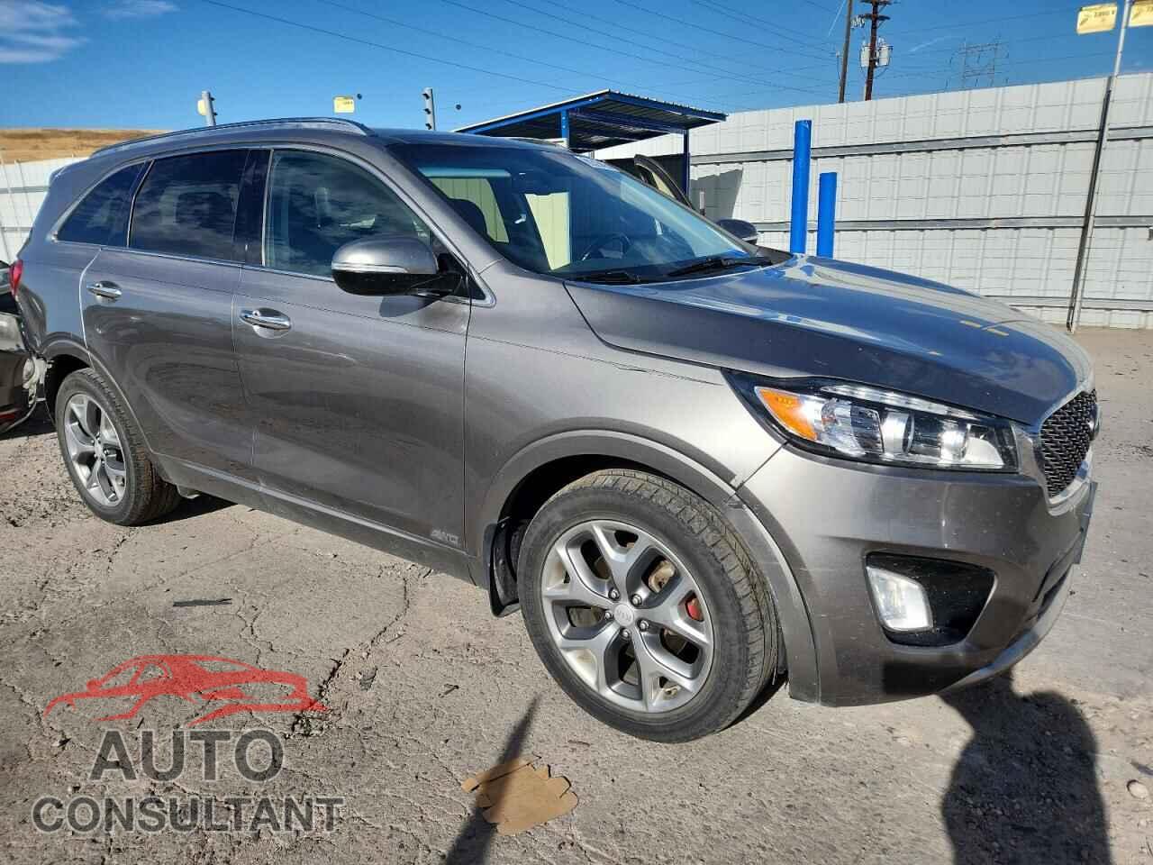KIA SORENTO 2017 - 5XYPKDA58HG202004