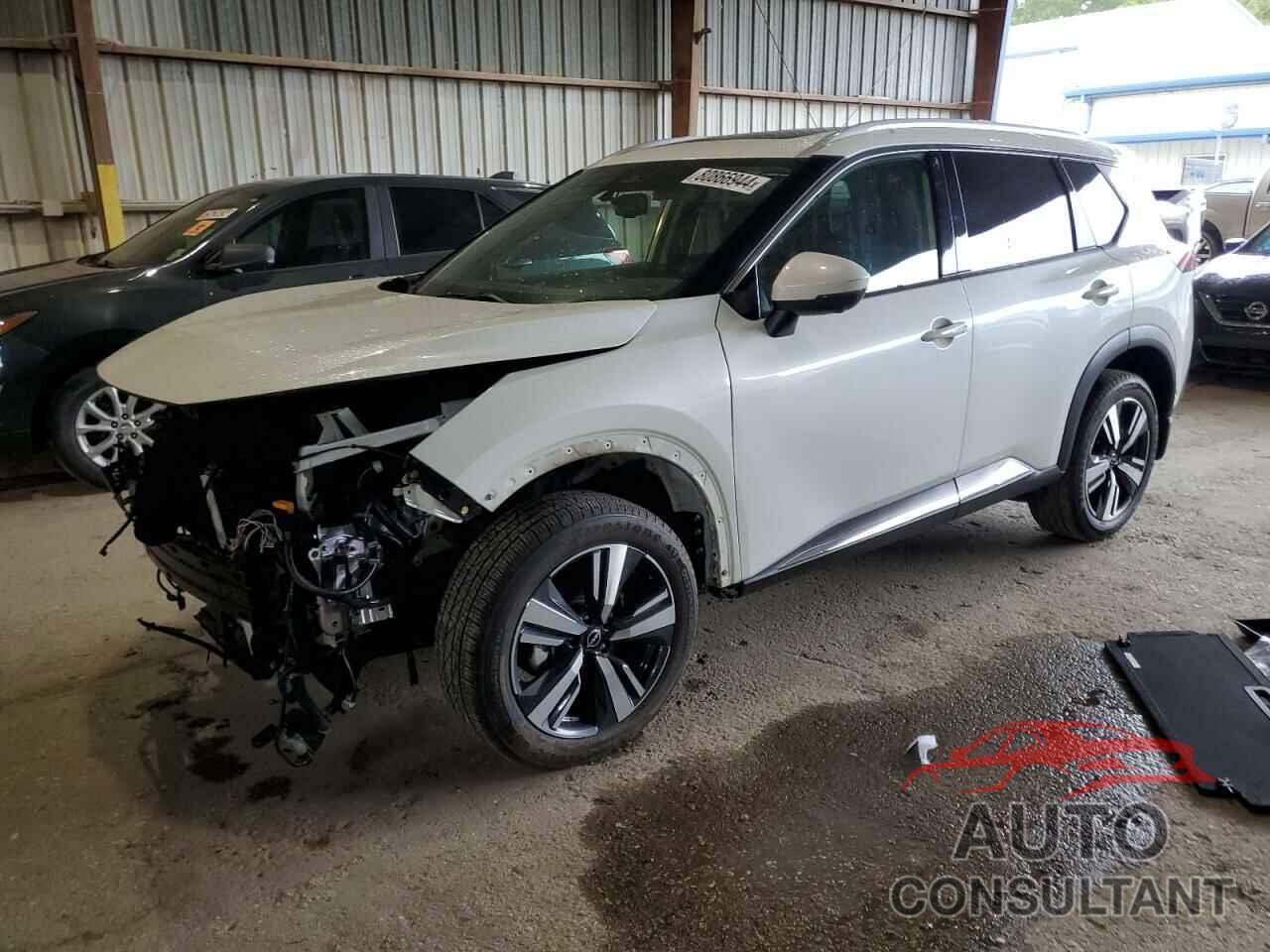 NISSAN ROGUE 2023 - 5N1BT3CA3PC675903