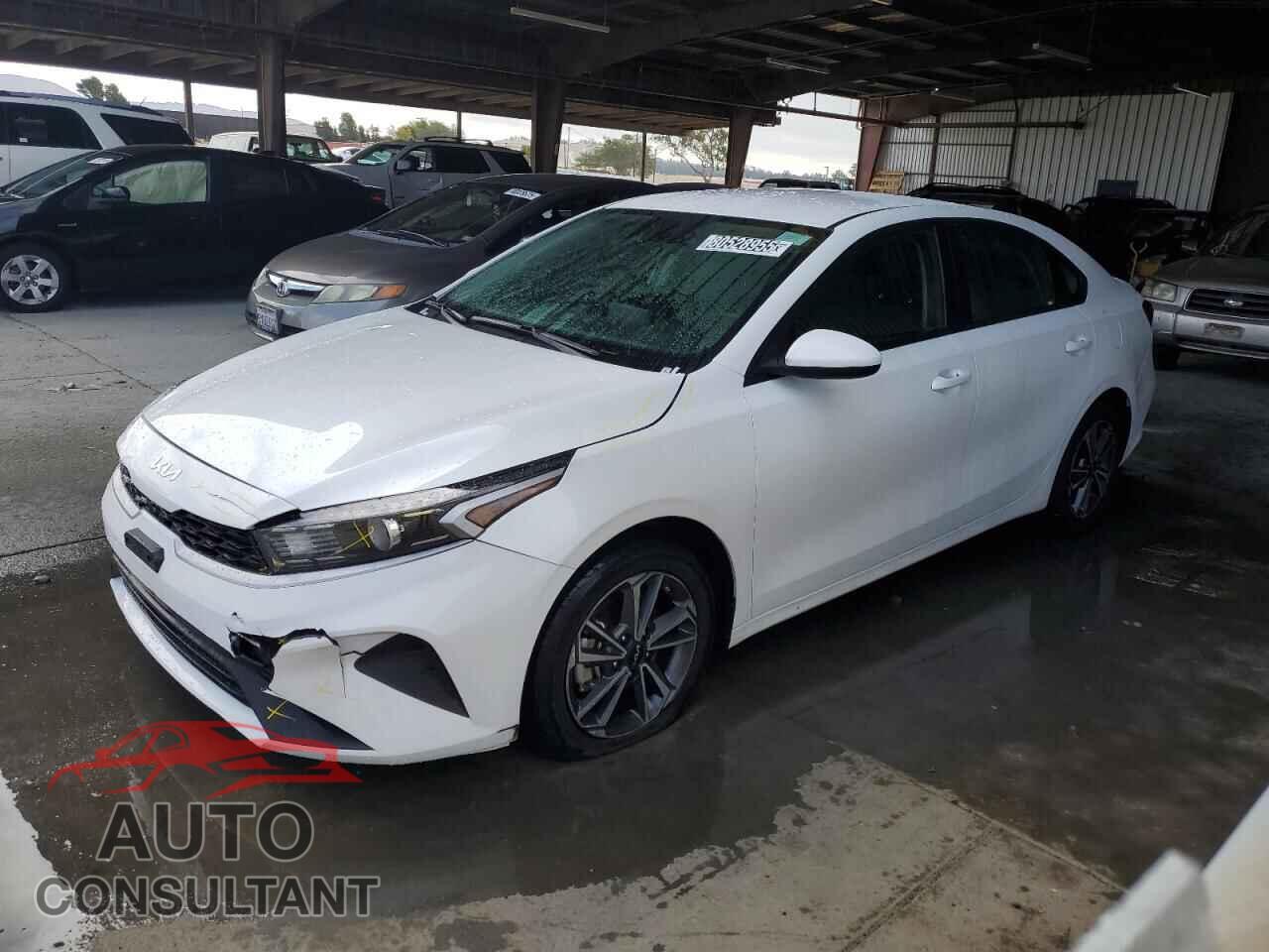 KIA FORTE 2023 - 3KPF24AD7PE607043