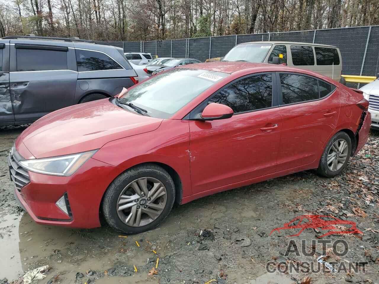 HYUNDAI ELANTRA 2019 - 5NPD84LF4KH430329