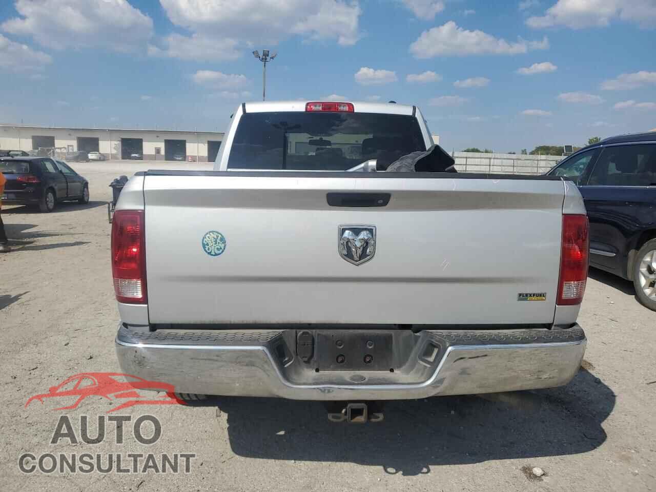 DODGE RAM 1500 2012 - 1C6RD6FP8CS182193