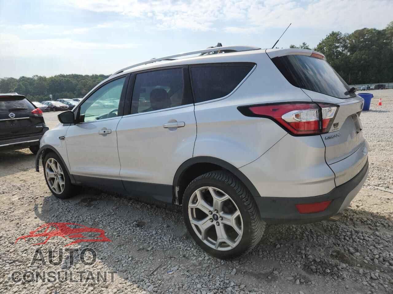 FORD ESCAPE 2017 - 1FMCU0JD2HUD33996