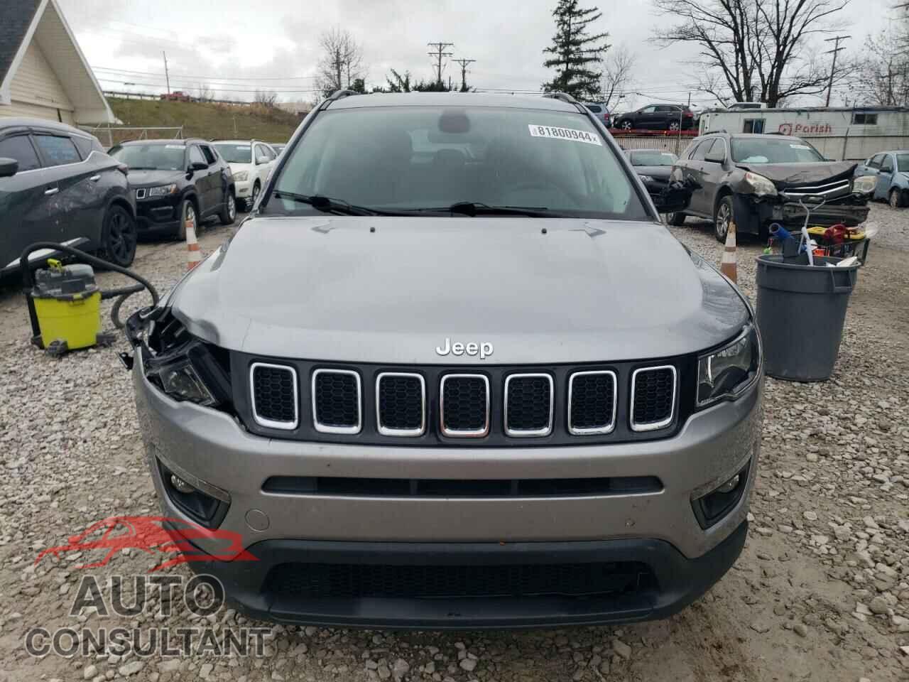 JEEP COMPASS 2020 - 3C4NJDBB6LT100572